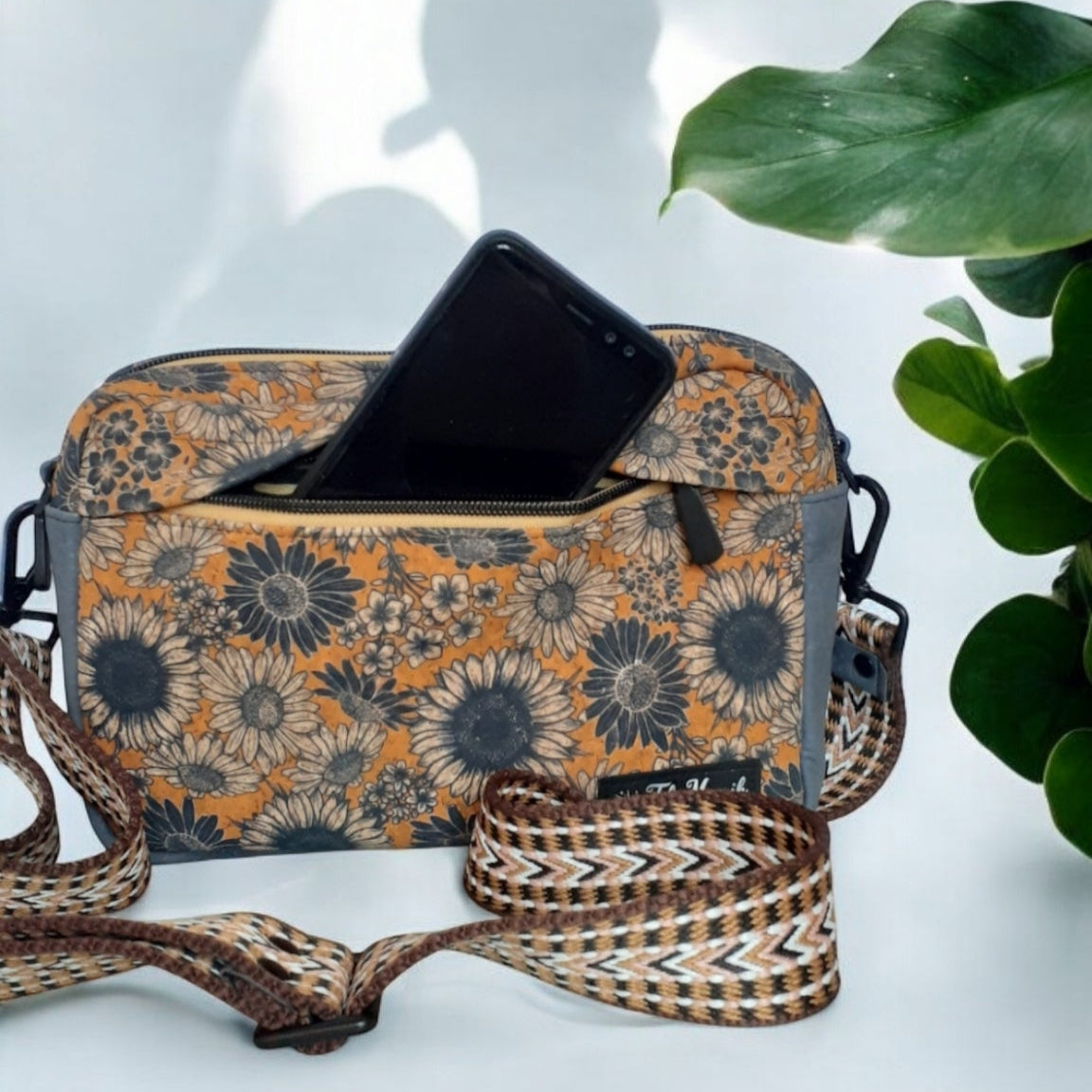 The Rae Dual Zipper Crossbody