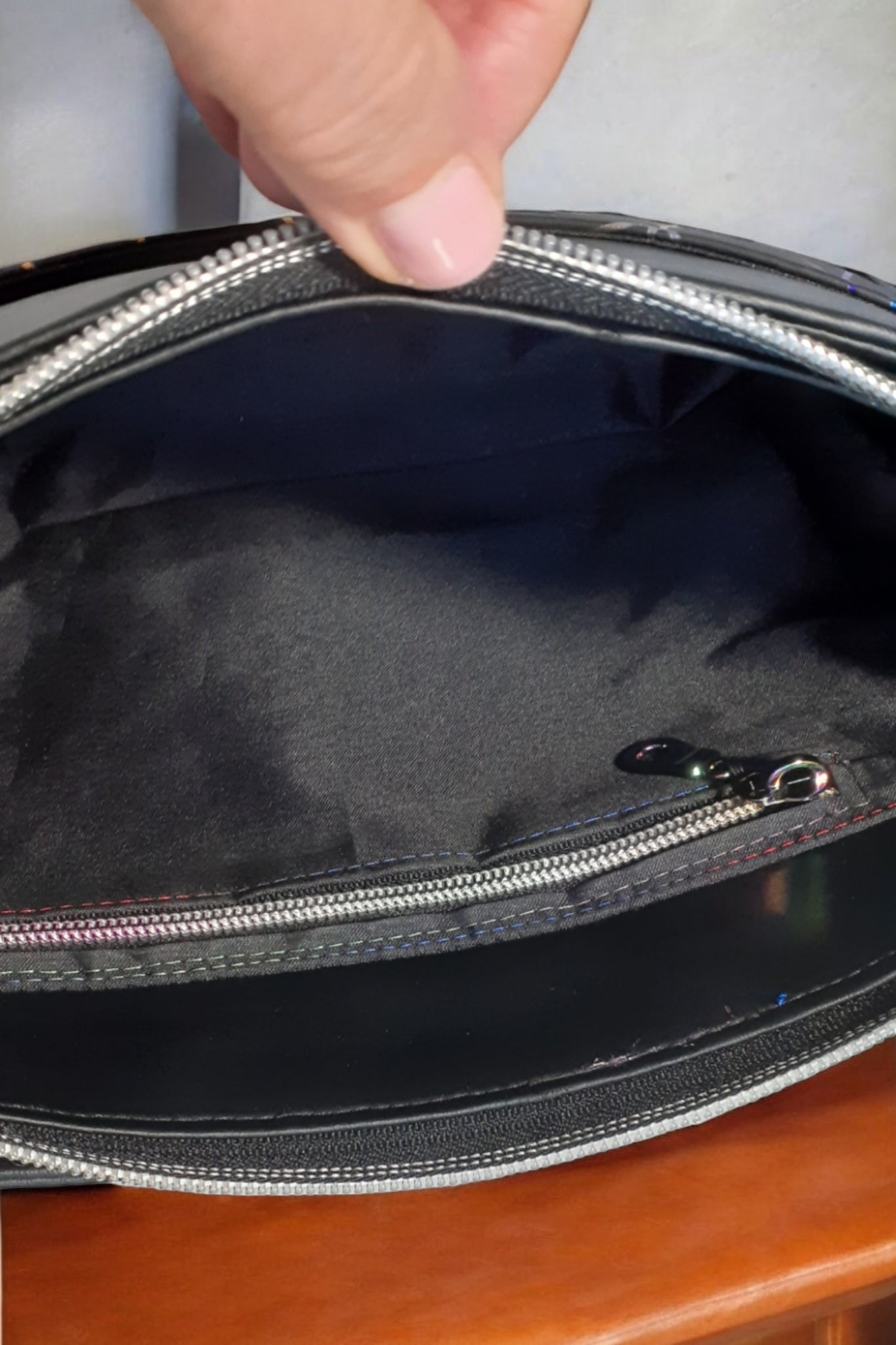 Breeze Hand/Shoulder Bag
